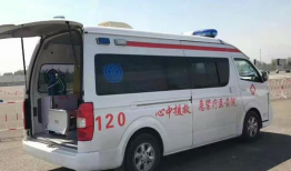 救护车 视频,救护车视频揭秘生死时速